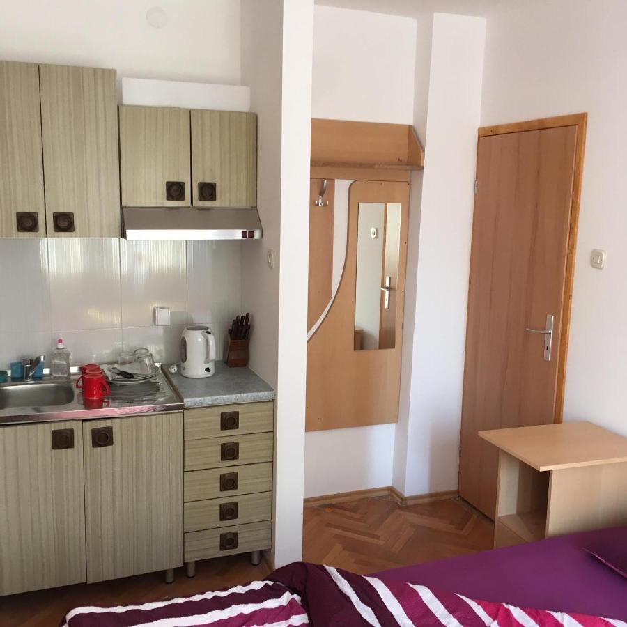 Feel Like Home Guest House Sarajevo Bagian luar foto