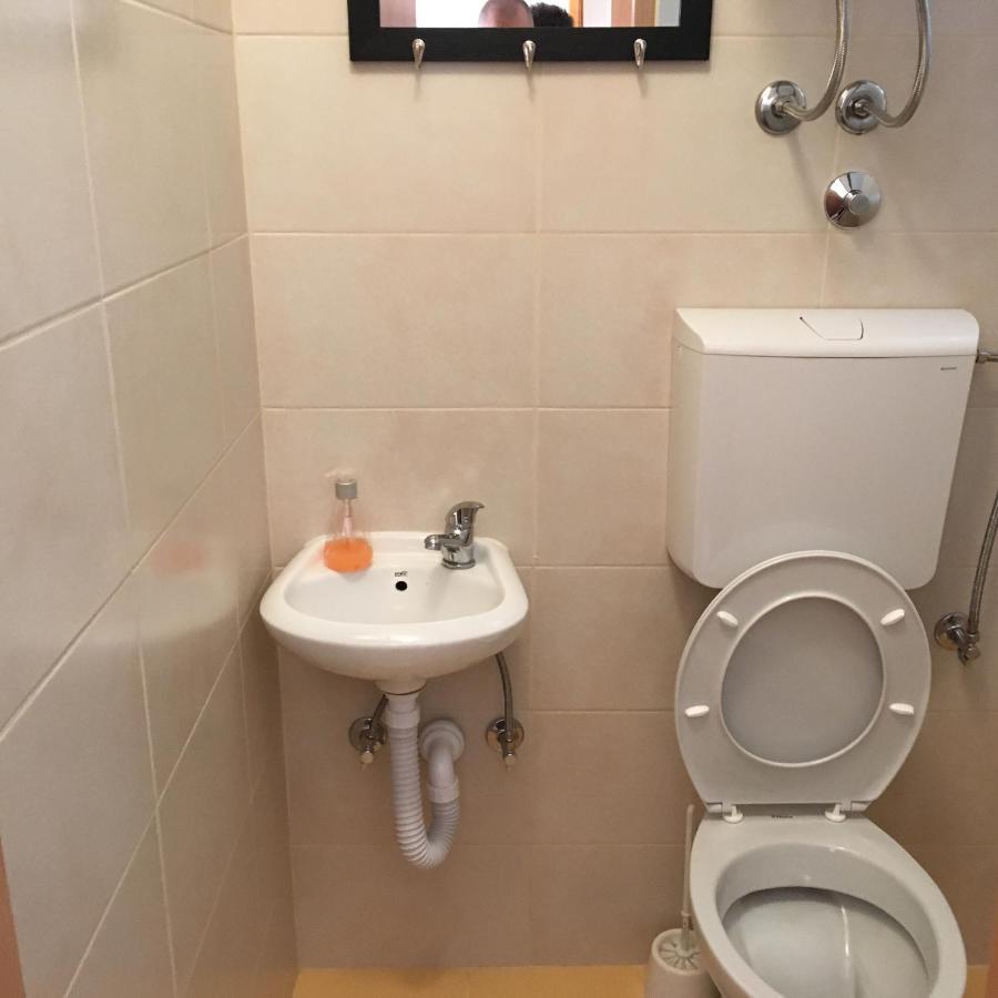 Feel Like Home Guest House Sarajevo Bagian luar foto