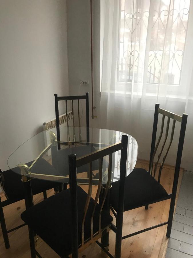 Feel Like Home Guest House Sarajevo Bagian luar foto